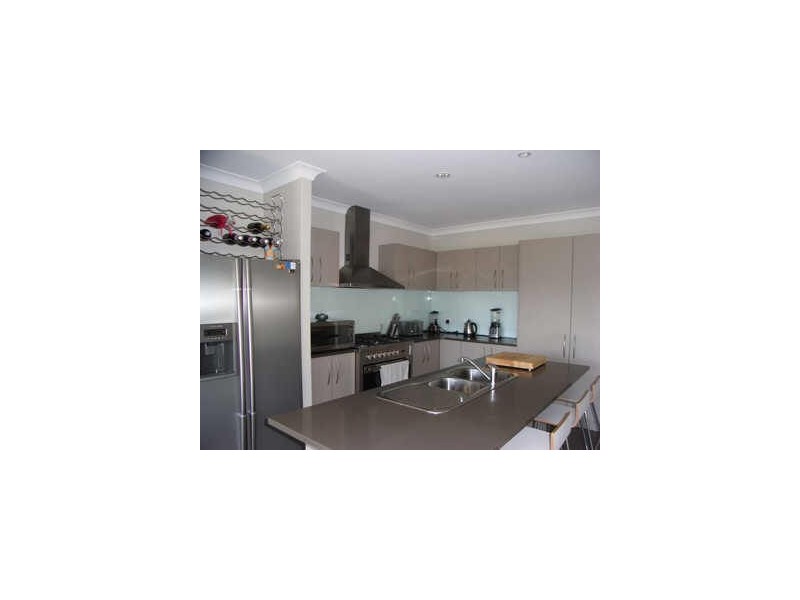 17 Talltrees Circuit, Wakerley QLD 4154