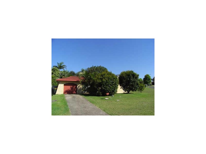 8 Idamea Street, Carina QLD 4152