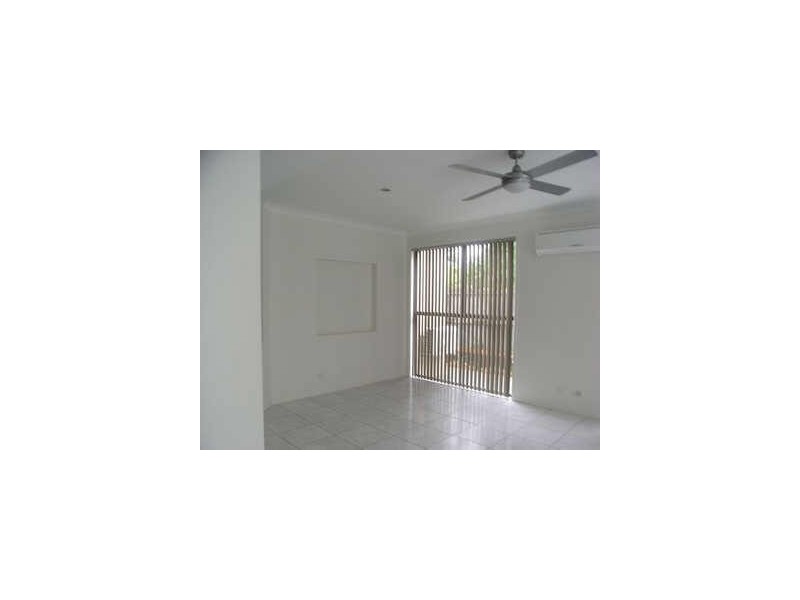 35a Scrub Road, Carindale QLD 4152