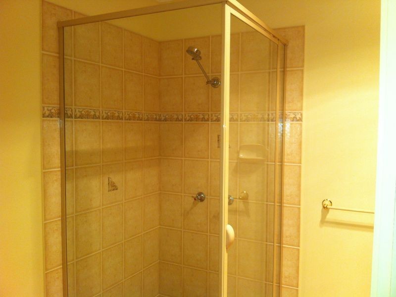 11 Cowell Street, Carindale QLD 4152