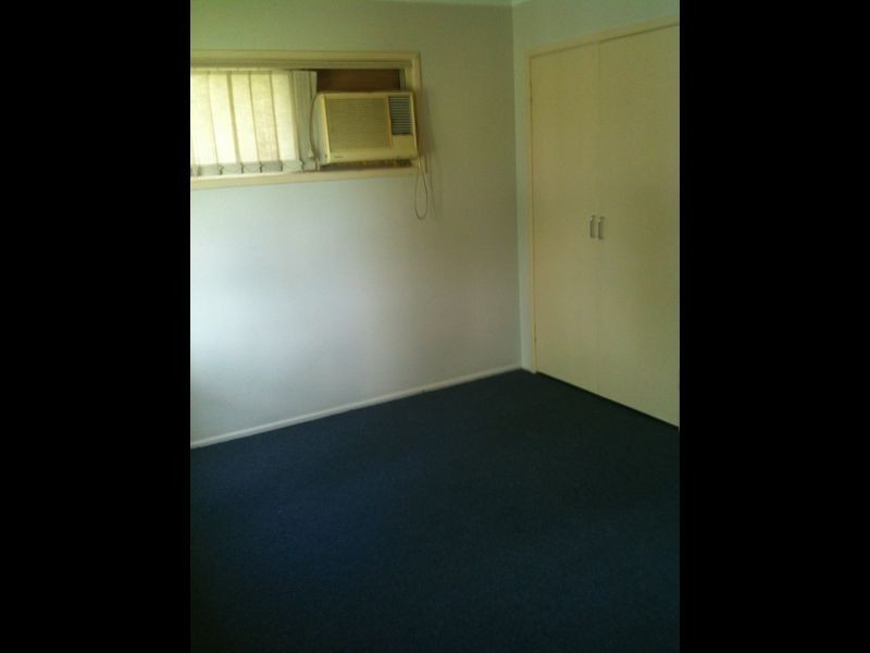 988 Creek Road, Carina Heights QLD 4152