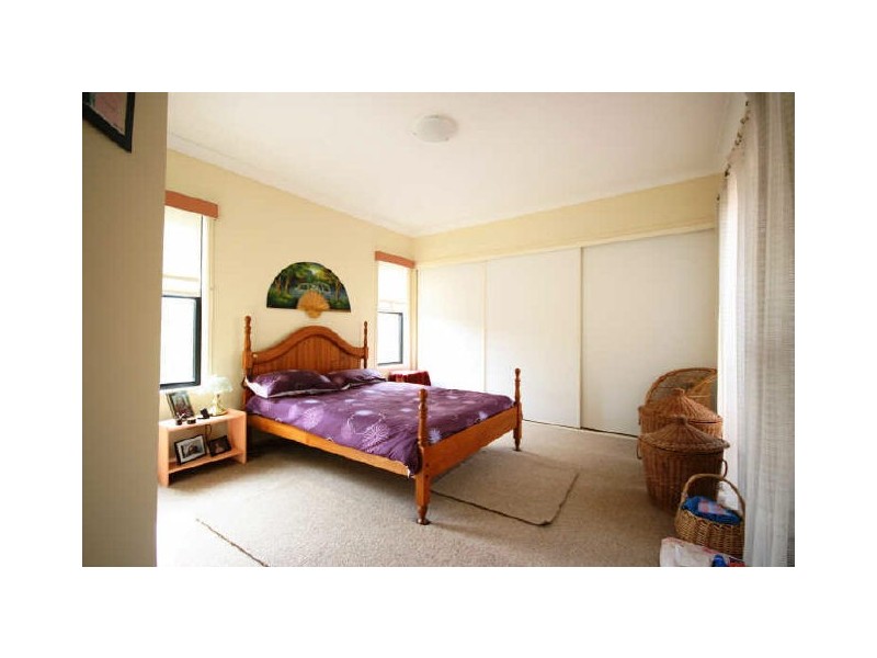 7 Ensign Street, Carindale QLD 4152