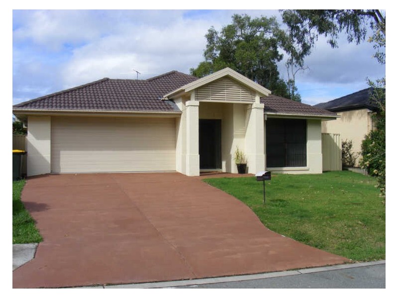 11 Melaleuca Place, Carindale QLD 4152