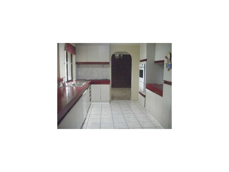 3 Brigadoon Street, Mansfield QLD 4122