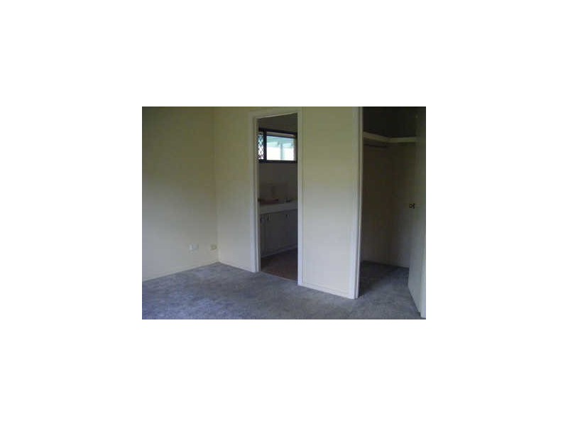 3 Brigadoon Street, Mansfield QLD 4122