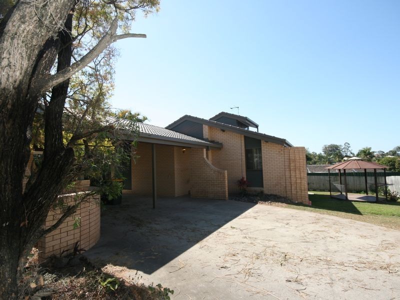 8 Mons Road, Carina Heights QLD 4152