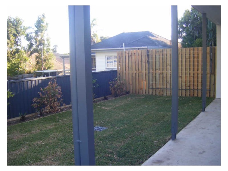 2/333 Stanley Street, Carina QLD 4152