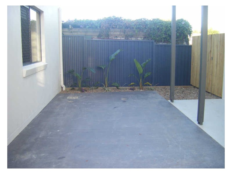 2/333 Stanley Street, Carina QLD 4152