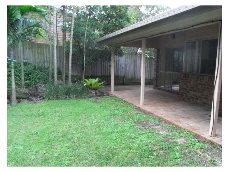 10 Kingfisher Court, Belmont QLD 4153