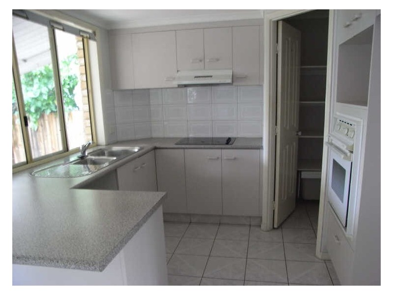 3/33 Osterley Road, Carina QLD 4152