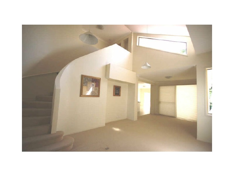 56 Flame Tree Crescent, Carindale QLD 4152