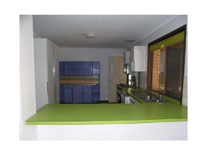 4 Modred Close, Carindale QLD 4152