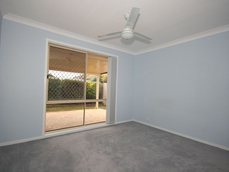 6 Autumn Close, Carina QLD 4152