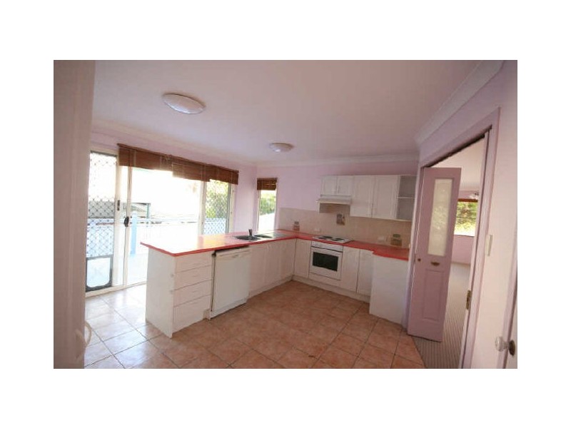 12  Milanion Crs, Carindale QLD 4152