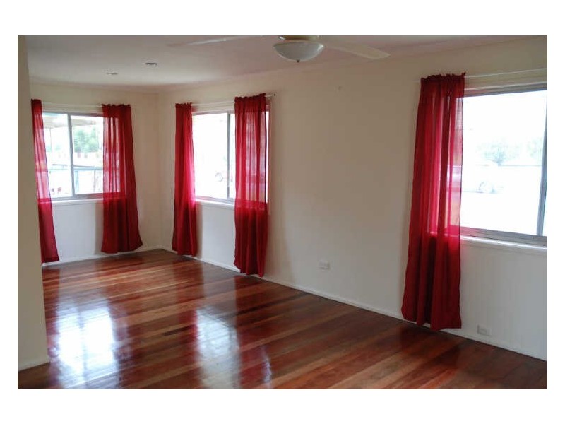 63 Renton St, Camp Hill QLD 4152