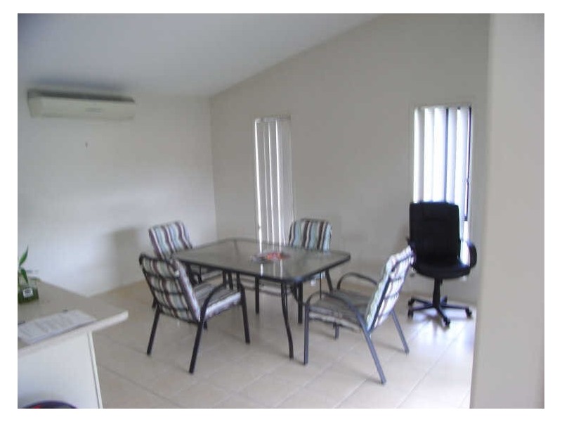 71 Kenilworth St, Carindale QLD 4152