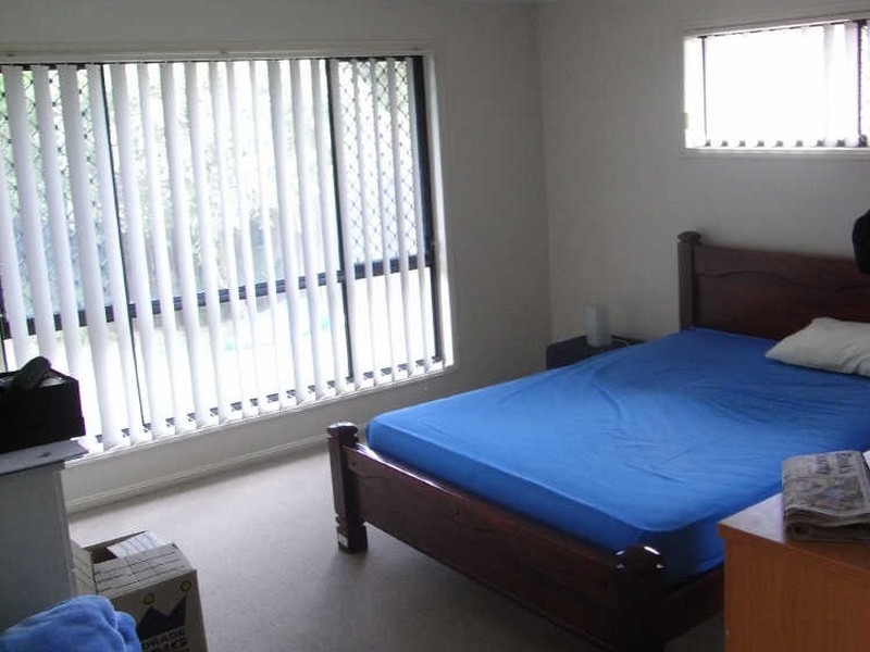 71 Kenilworth St, Carindale QLD 4152
