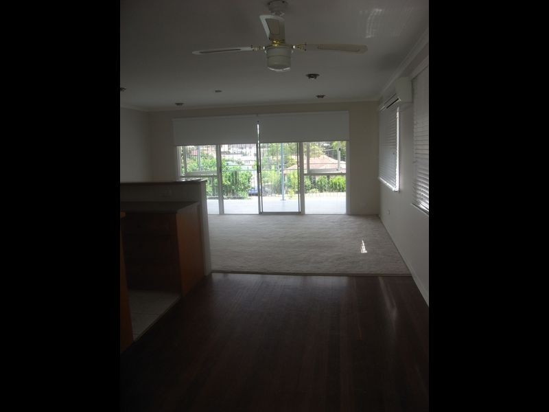 33 Breslin Street, Carina QLD 4152