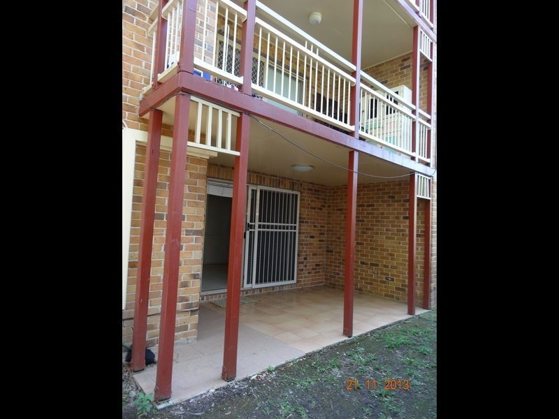 2/33 Bilyana Street, Balmoral QLD 4171