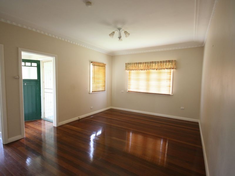 68 Burn Street, Camp Hill QLD 4152