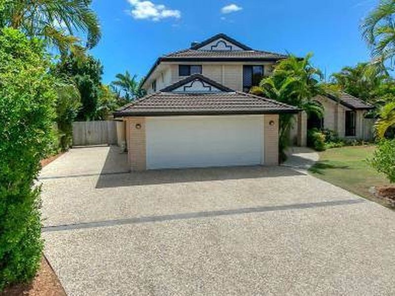 56 Oakley Street, Carindale QLD 4152