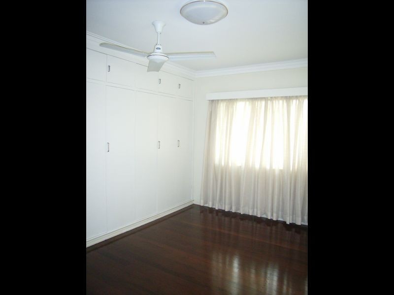 35 Murchison Street, Carina QLD 4152