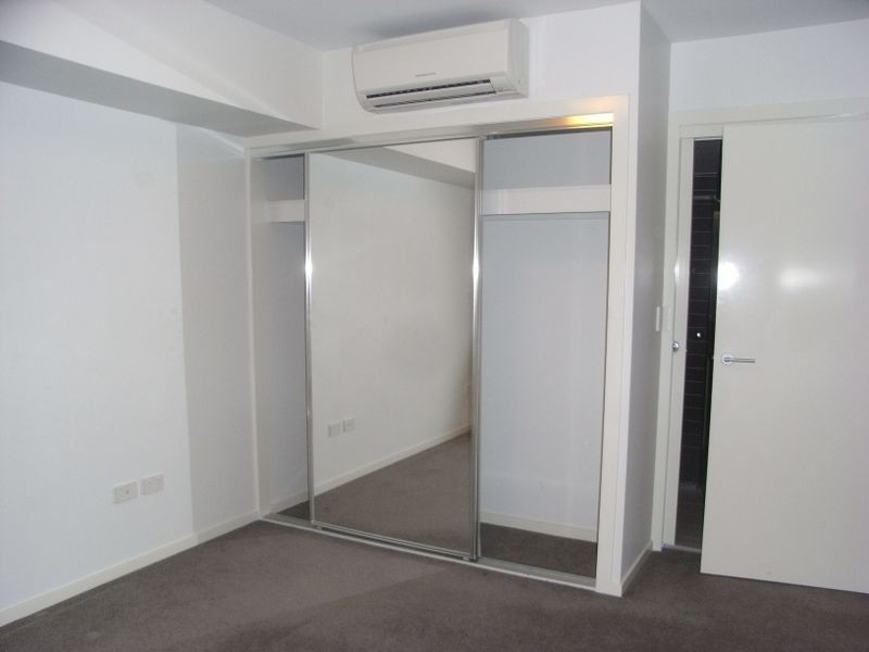 1403/16 Surbiton Court, Carindale QLD 4152