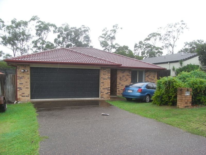 64 Silky Oak Crescent, Carindale QLD 4152