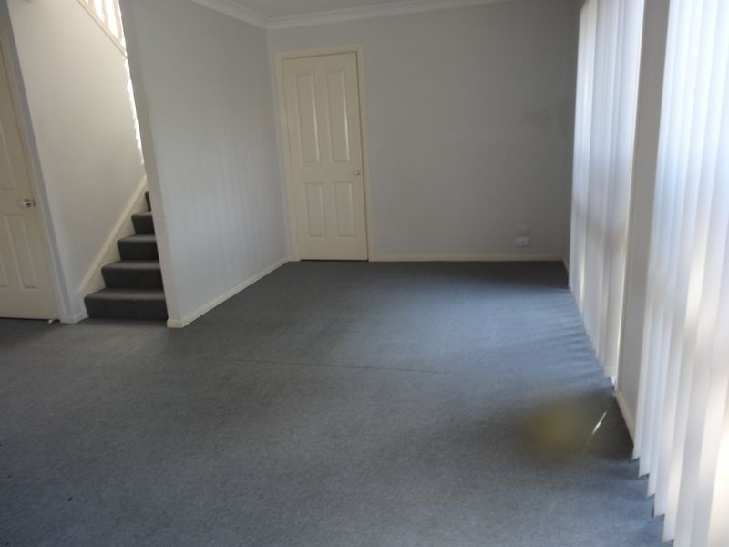 4/33 Osterley Road, Carina Heights QLD 4152