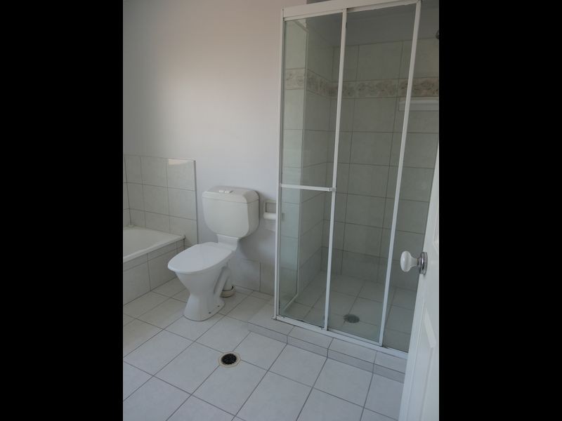 4/33 Osterley Road, Carina Heights QLD 4152