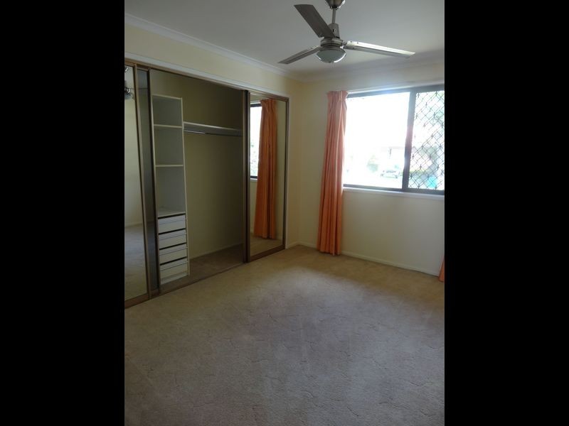 16 Lycette Street, Belmont QLD 4153