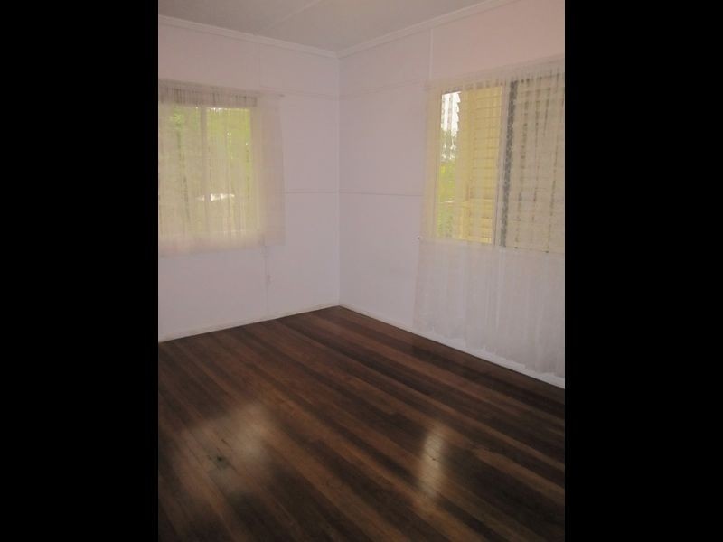 9 Quebec Avenue, Camp Hill QLD 4152