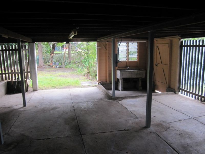 9 Quebec Avenue, Camp Hill QLD 4152