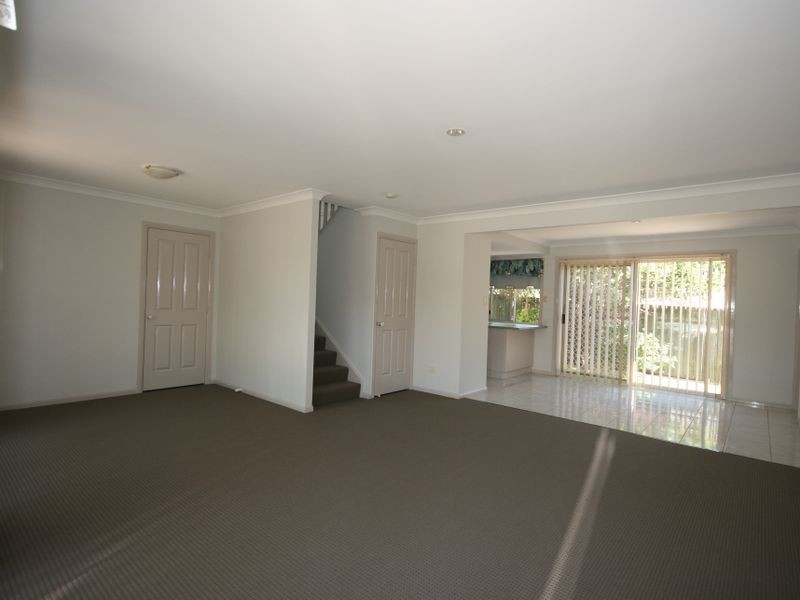 1/33 Osterley Road, Carina Heights QLD 4152