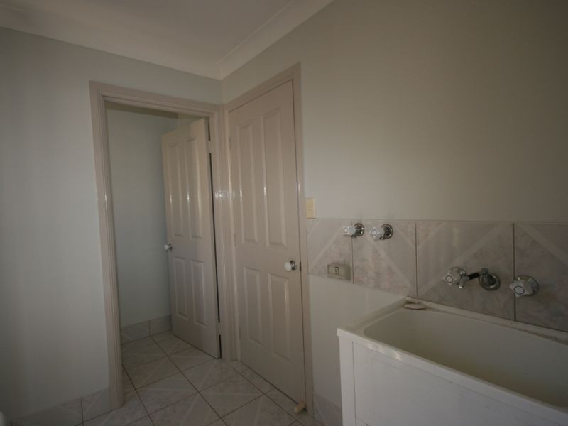 1/33 Osterley Road, Carina Heights QLD 4152