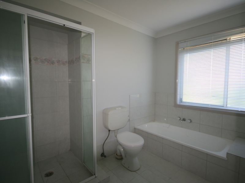 1/33 Osterley Road, Carina Heights QLD 4152