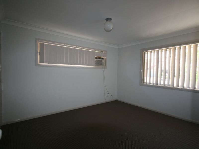 1/33 Osterley Road, Carina Heights QLD 4152