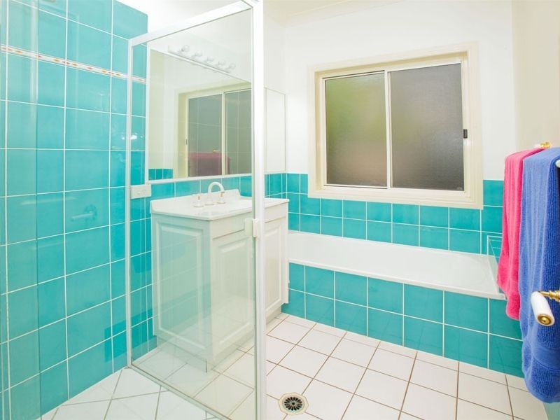 9 Calliandra Place, Mount Gravatt East QLD 4122