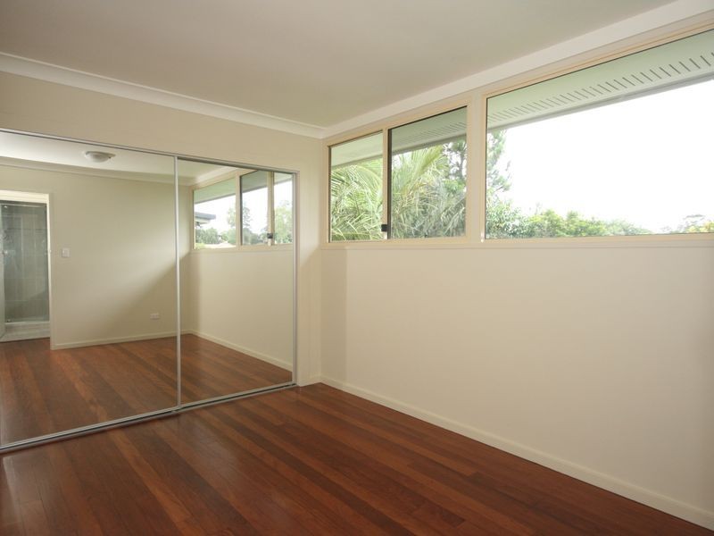 12 Hull Street, Carina QLD 4152