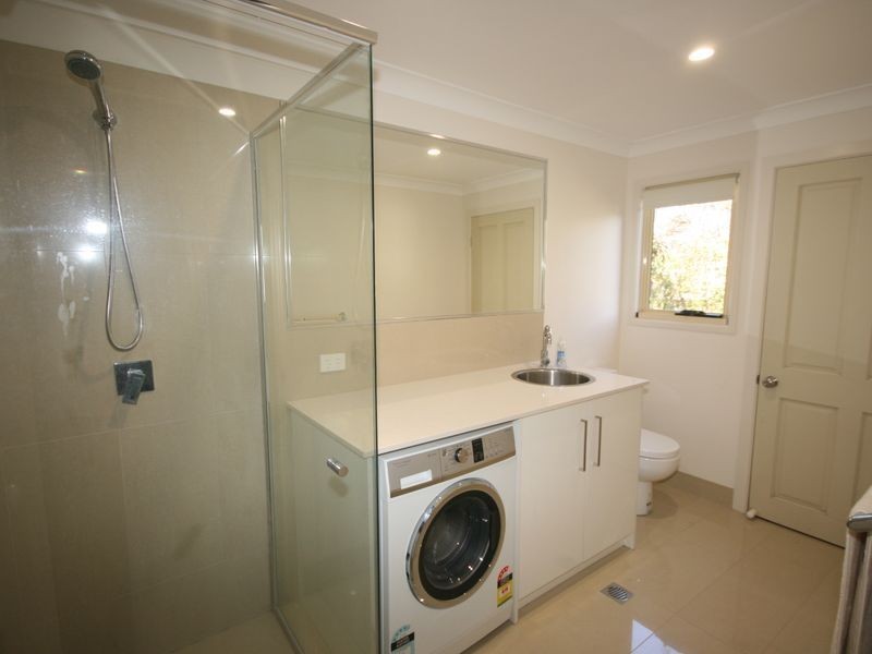 12 Hull Street, Carina QLD 4152