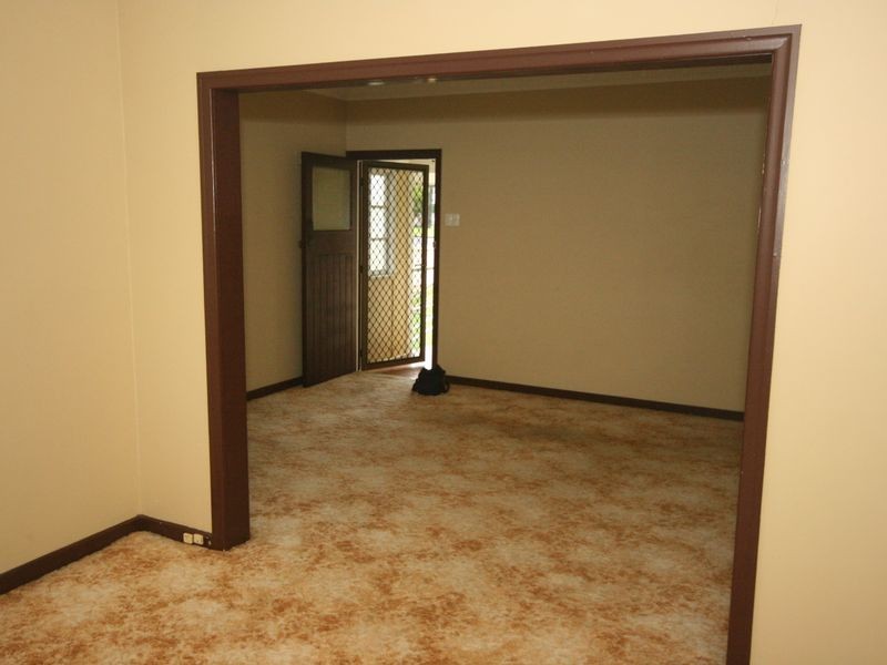 42 Raven Street, Camp Hill QLD 4152