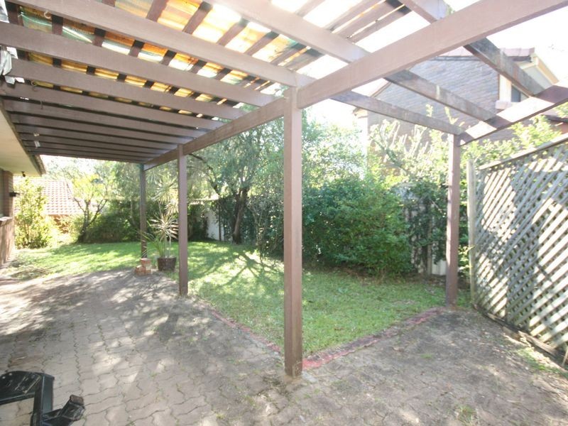 50 Donnington Street, Carindale QLD 4152