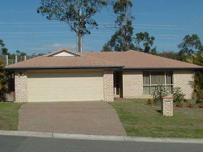 8 Appleton Street, Carindale QLD 4152