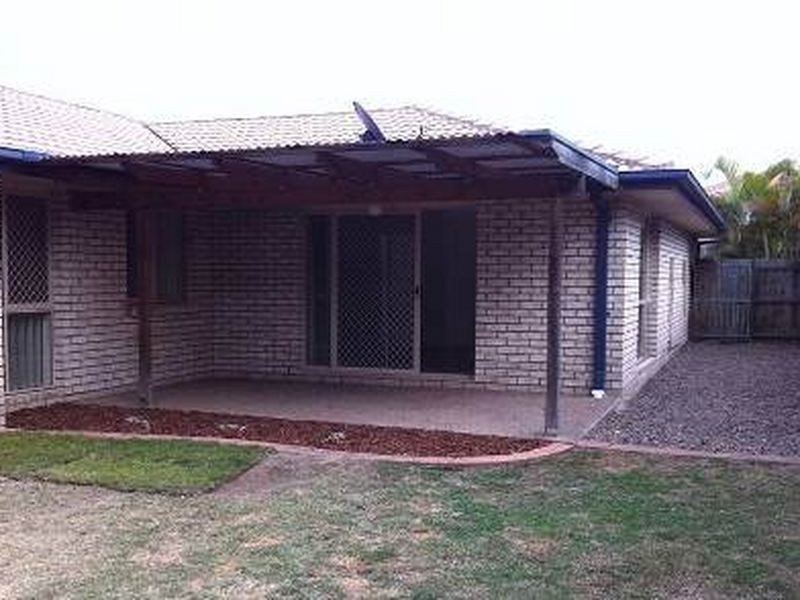 8 Appleton Street, Carindale QLD 4152