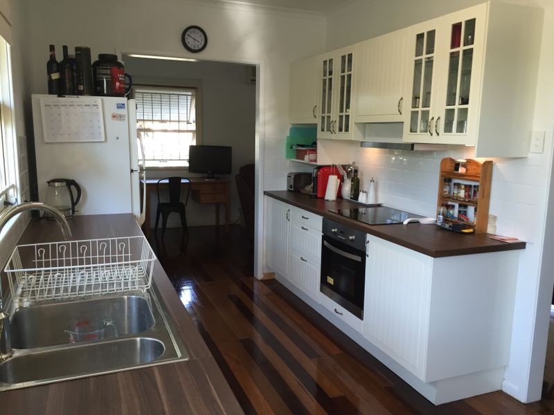 135 Jones Road, Carina Heights QLD 4152