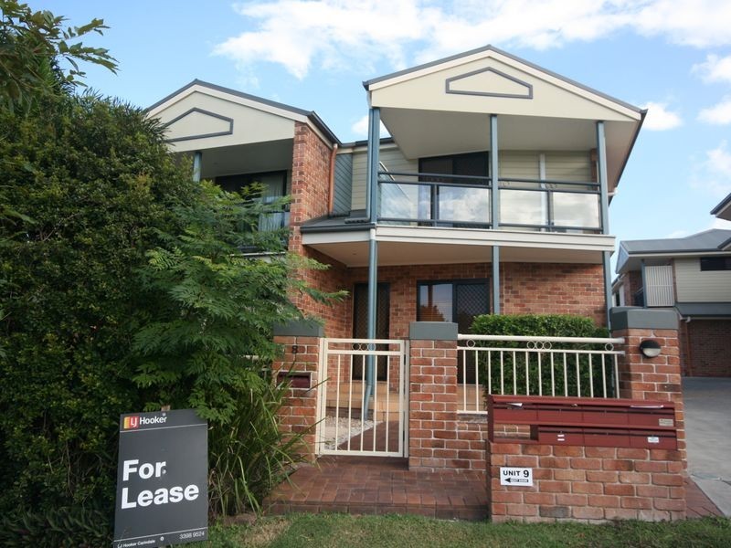 8/9 Hill Crescent, Carina Heights QLD 4152