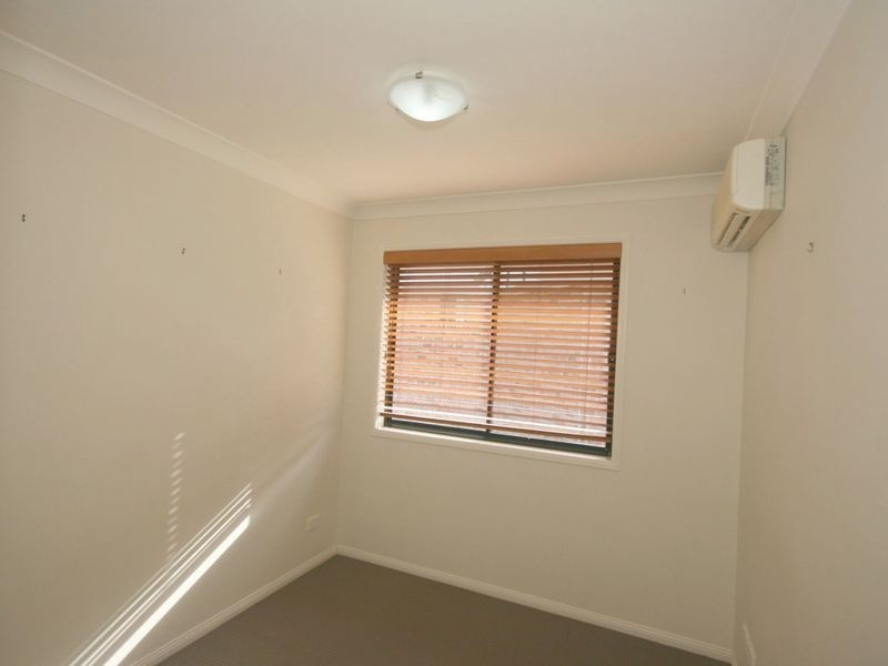 8/9 Hill Crescent, Carina Heights QLD 4152