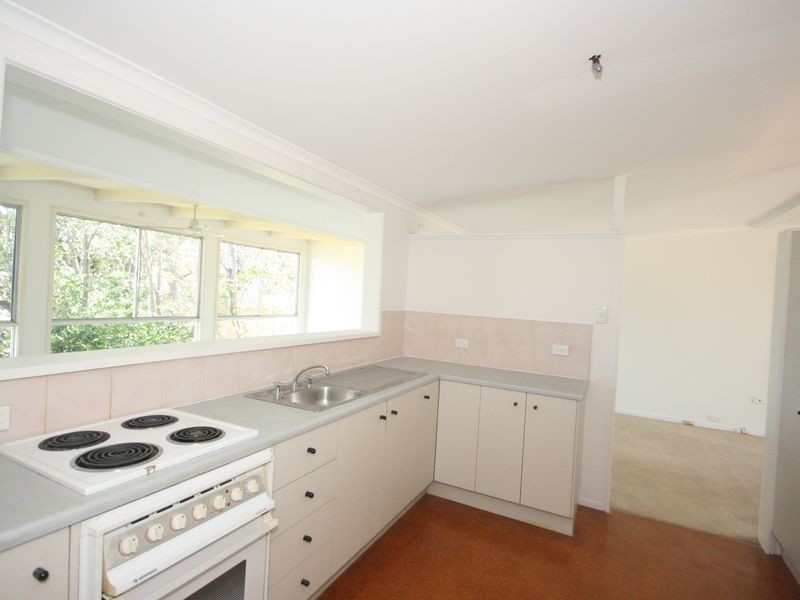 15 Cotswold Street, Carina QLD 4152