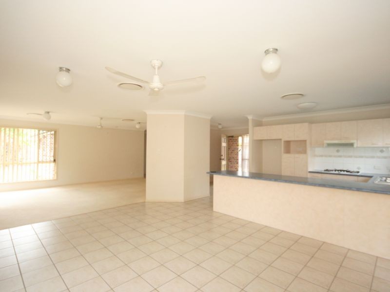 7 Ursula Street, Wynnum West QLD 4178