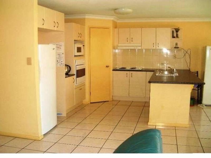 52 Silky Oak Crescent, Carindale QLD 4152